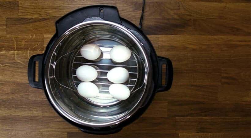 Cooking hard boiled eggs in Instant Pot    #AmyJacky #InstantPot #PressureCooker #healthy #recipes 