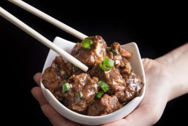 Easy Instant Pot Recipes: Instant Pot Spare Ribs with Black Bean Sauce