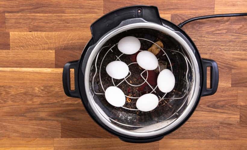 Pressure Cooker Tea Eggs: pressure cook eggs in Instant Pot Pressure Cooker #instantpot #recipe